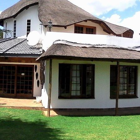 Warembo Lodge Grootvlei Exterior foto